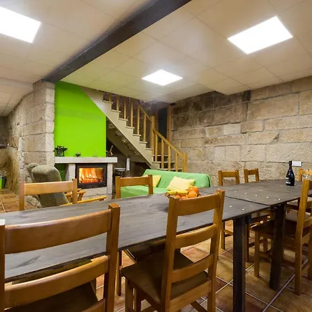 Gran Casiña Rural Queimada Сasa de vacaciones Ourense